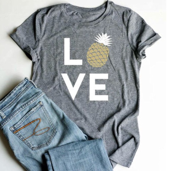 Boutique Tops - ✨LOVE Pineapple Cozy Tee✨